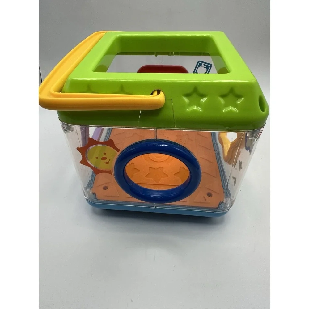 Fisher Price Peek A Boo Block Shape Sorter Baby Musical Sounds Carry Handle Cube